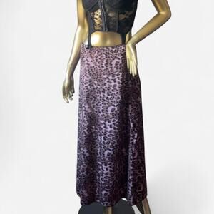 Leopard print midi skirt